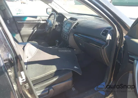 2015 Kia Sorento Lx z USA, uszkodzony, nr VIN 5XYKT3A62FG558567